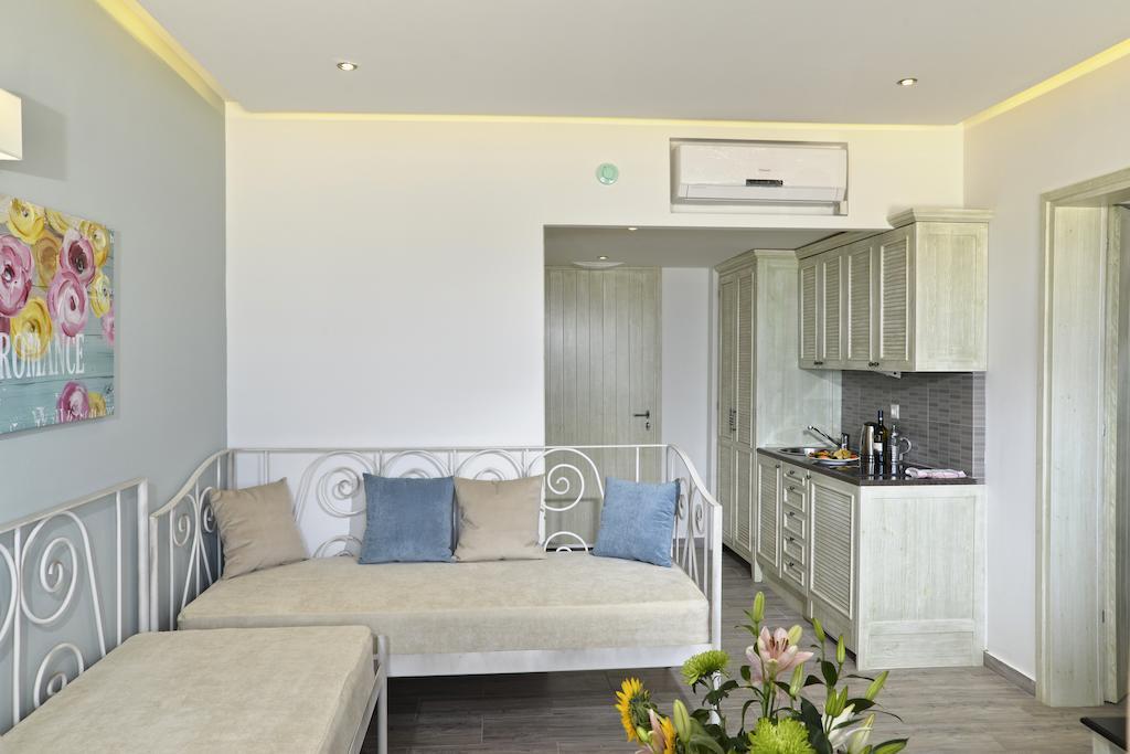 Princess Irini Sea Front Aparthotel Ретимно Номер фото